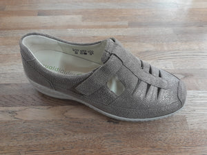 
                  
                    Kya Wide Fit Shoe
                  
                