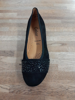 
                  
                    Rae Pump
                  
                